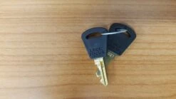 TRIMATIC CARAVAN DOOR LOCK COMPLETE OLD STYLE TRI JAYCO FRANKLIN MILLARD 014396 12 TRIMATIC CARAVAN DOOR LOCK COMPLETE OLD STYLE TRI JAYCO FRANKLIN MILLARD 014396 -Cheap OURVANRV Store 112082896908 5