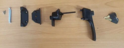 PANORAMA CARAVAN DOOR LOCK COMPLETE OLD JAYCO FRANKLIN MILLARD 013552 2 PANORAMA CARAVAN DOOR LOCK COMPLETE OLD JAYCO FRANKLIN MILLARD 013552 - Image 2